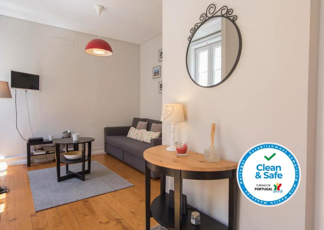 Appartement Cozy Flat In The Heart Of Alfama à Lisboa Extérieur photo
