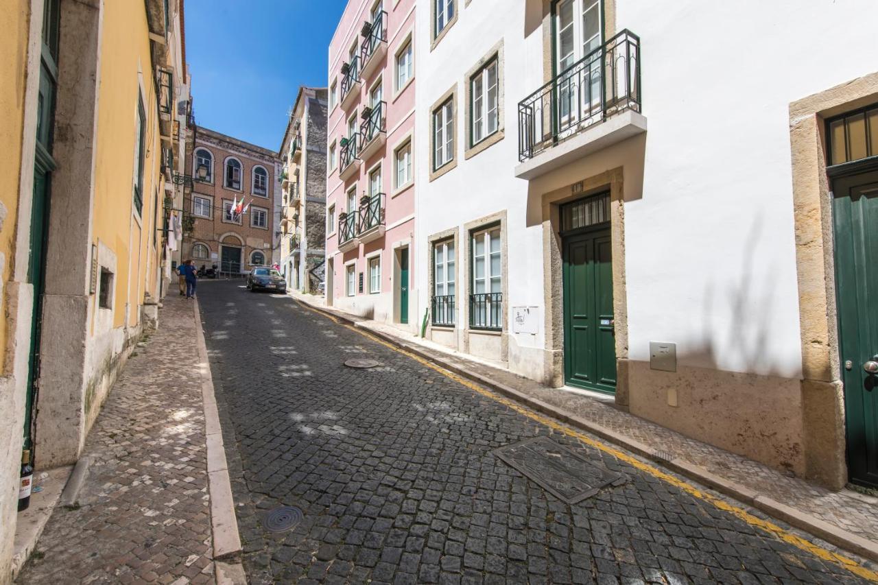Appartement Cozy Flat In The Heart Of Alfama à Lisboa Extérieur photo