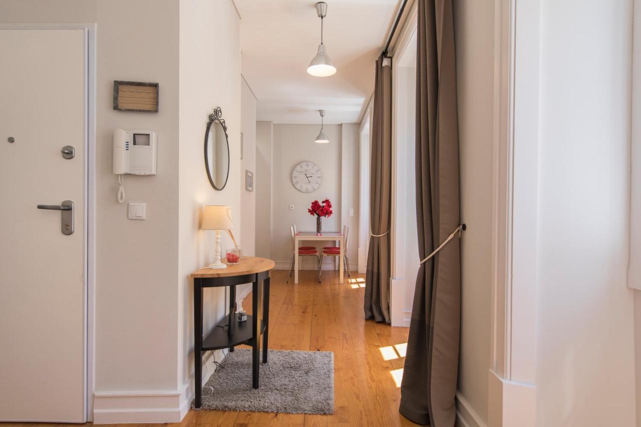 Appartement Cozy Flat In The Heart Of Alfama à Lisboa Extérieur photo